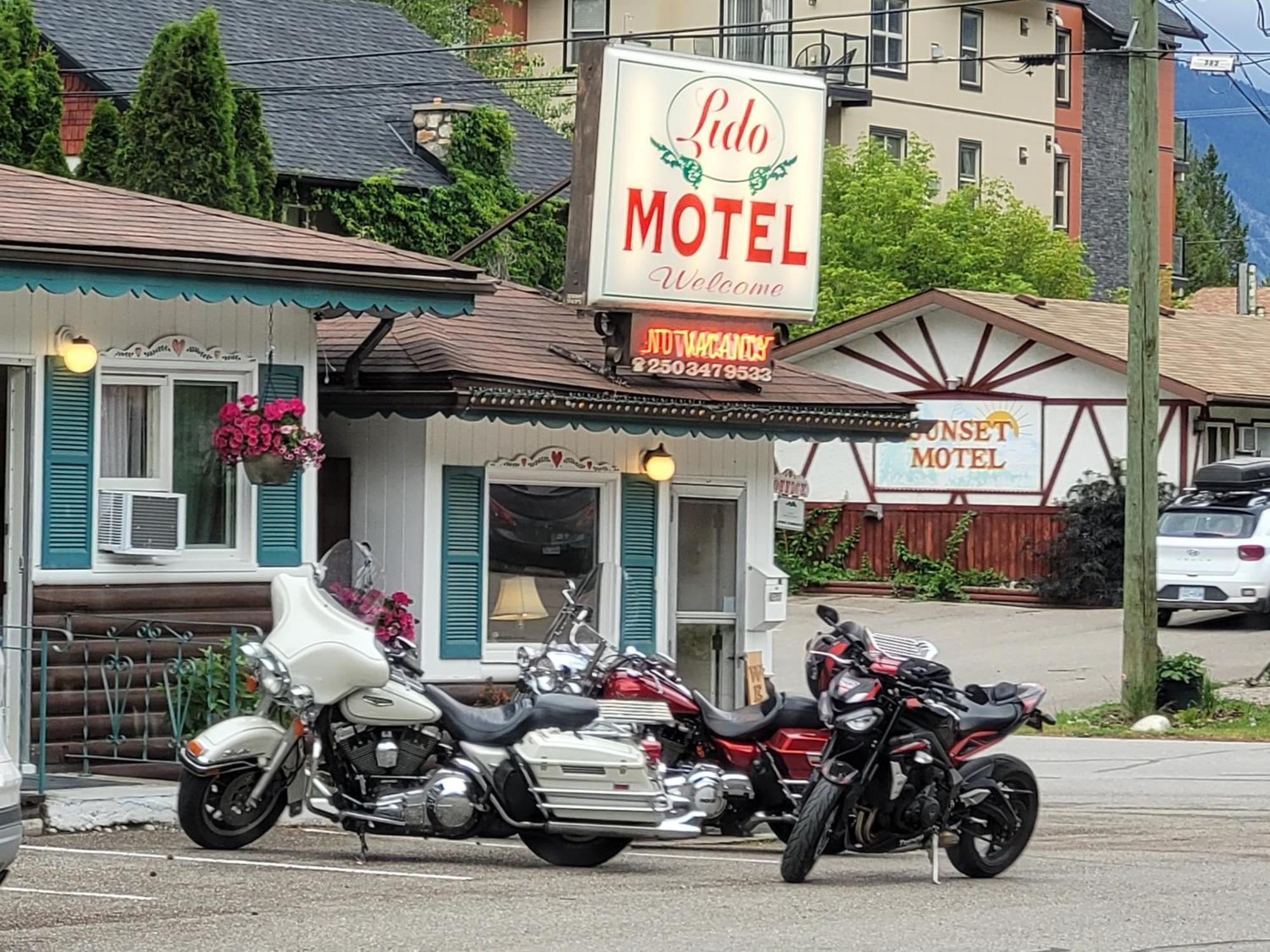 Lido Motel Radium Hot Springs Exteriör bild